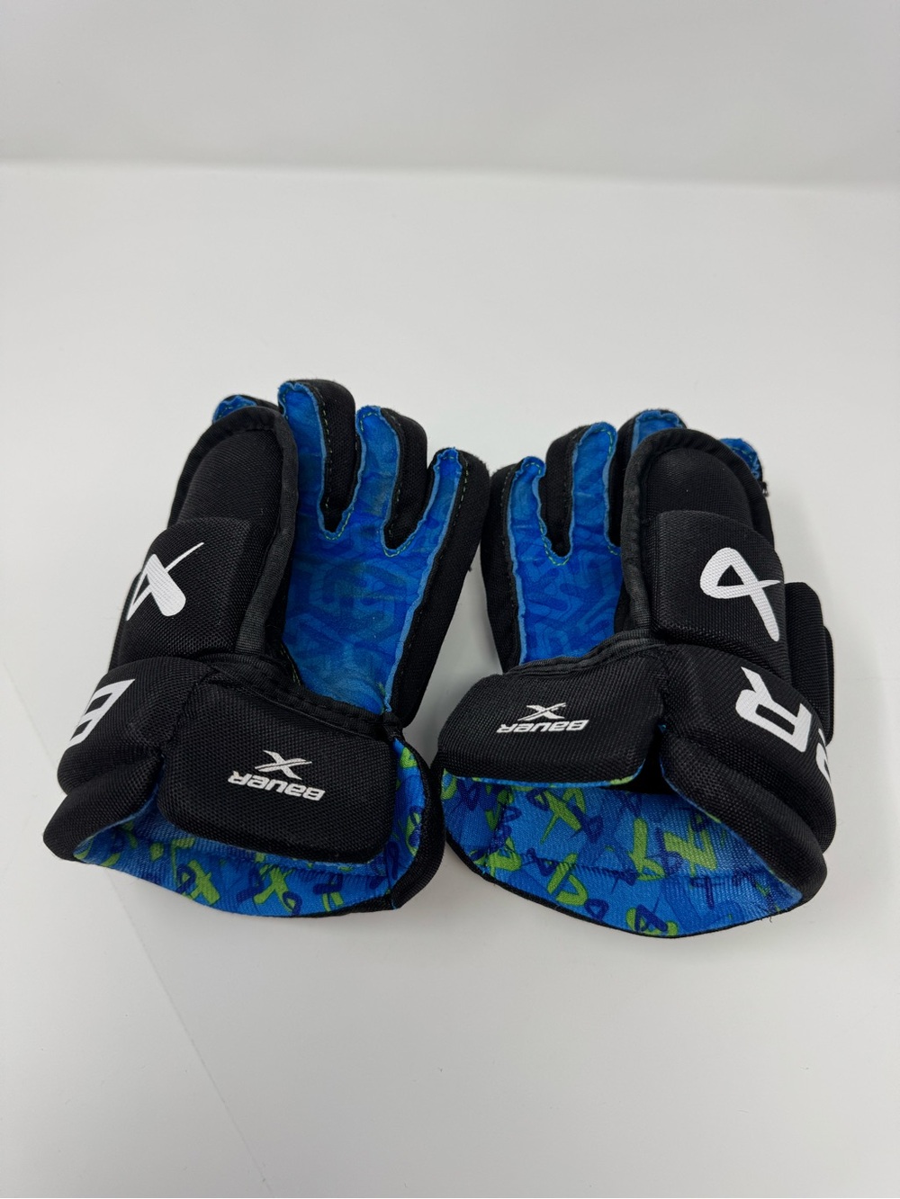 Bauer  X Youth 9” 23cm Hockey Gloves Black Blue, Good Condition